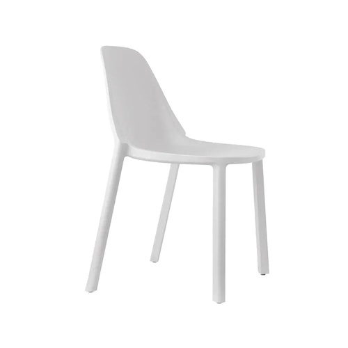 Piu Side Chair